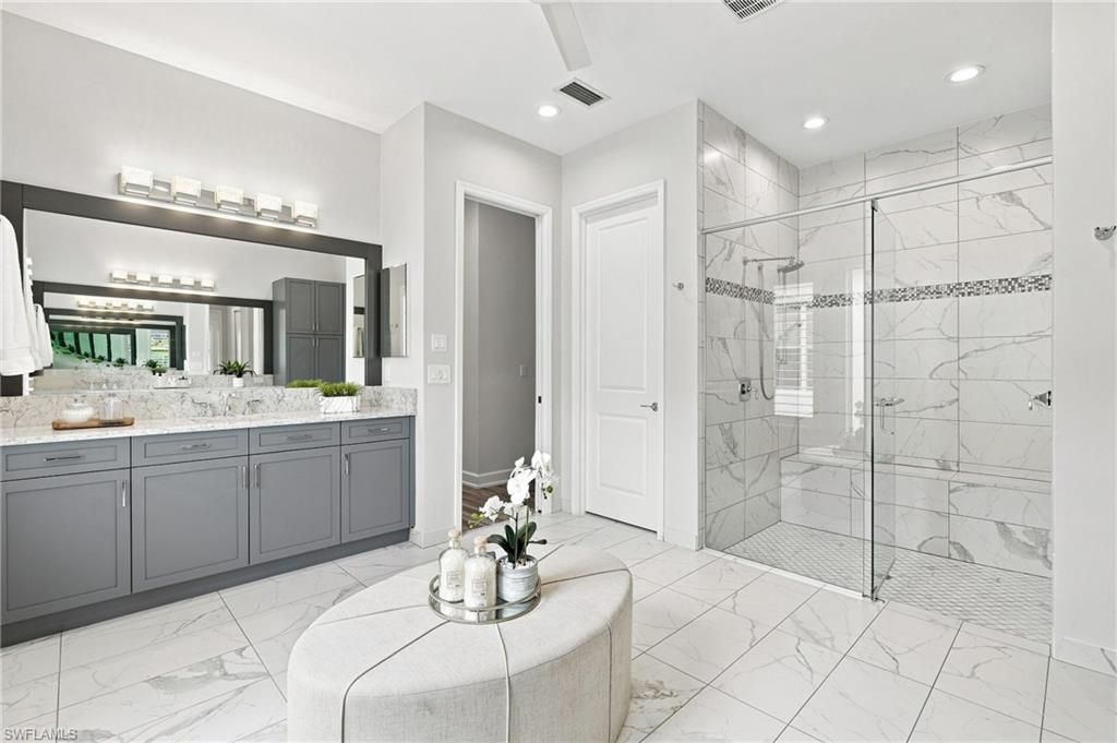 11636 Periwinkle Dr, Naples, FL 34120 Photo