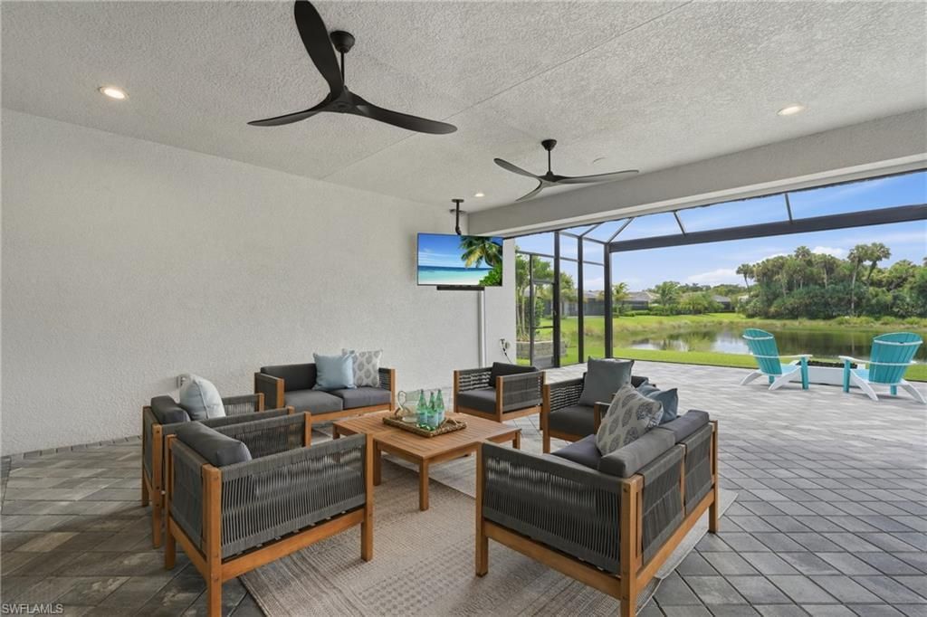 11636 Periwinkle Dr, Naples, FL 34120 Photo