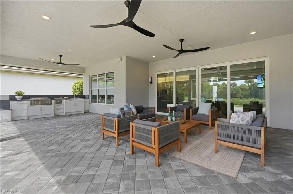 11636 Periwinkle Dr, Naples, FL 34120 Photo