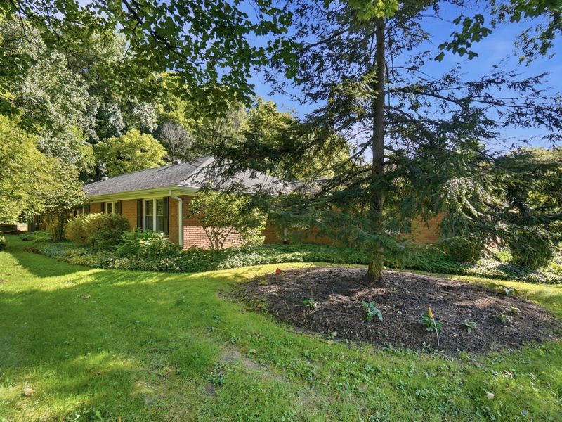 536 W Broadway, Granville, OH 43023 Photo 37
