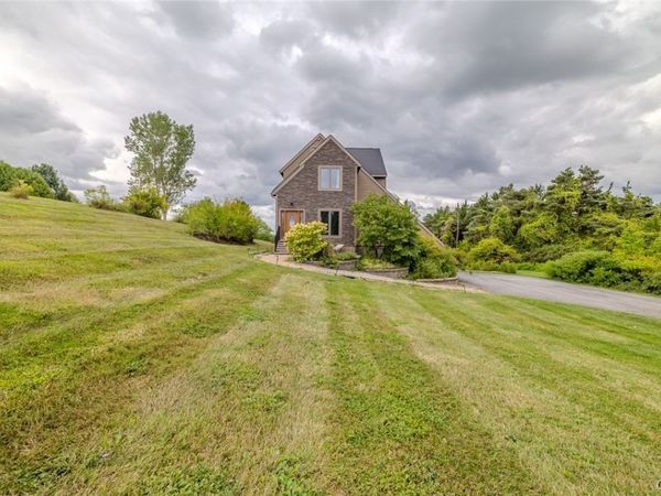 6989 Harp Road , Canastota, NY 13032