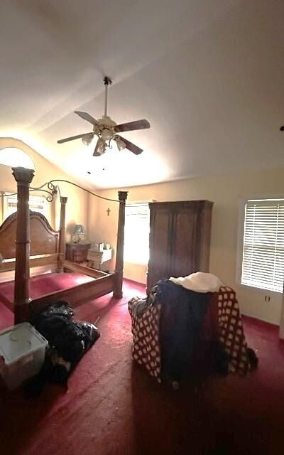 1150 King Street Photo 13