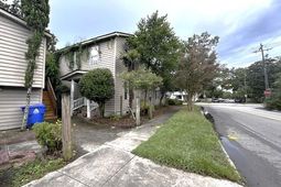1150 King Street photo 4