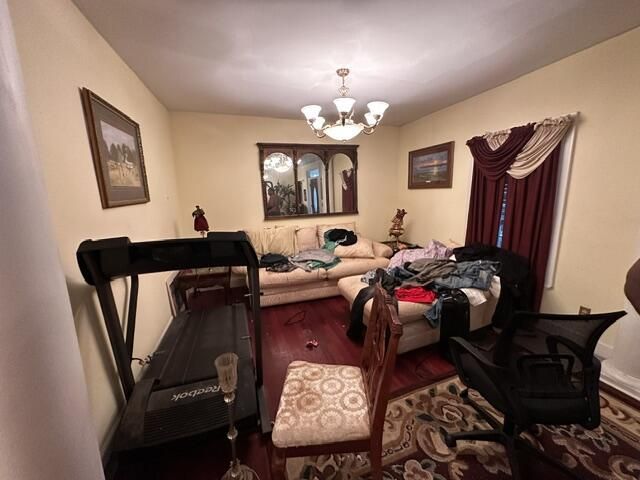 1150 King Street Photo 8