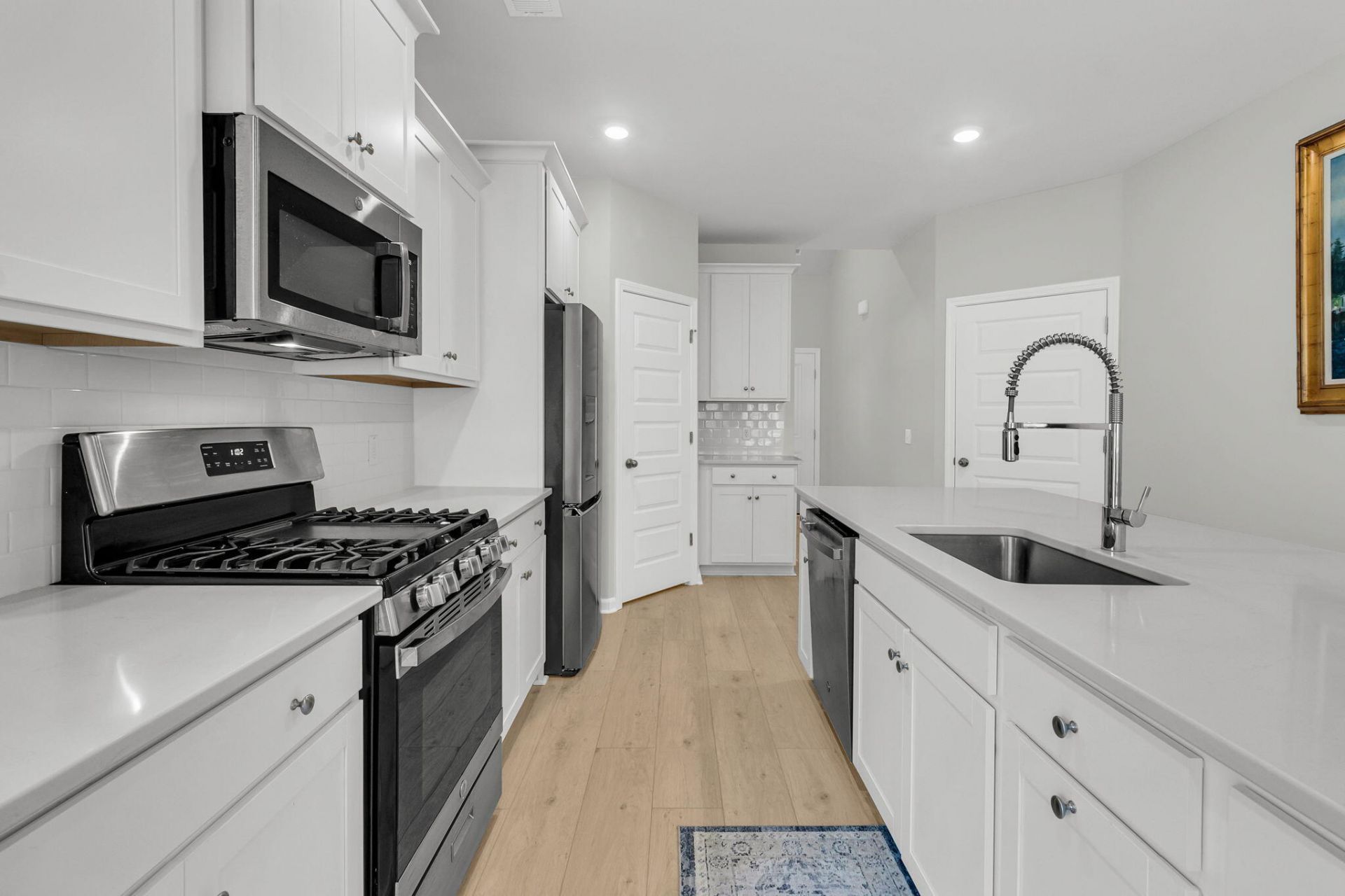1059 Grace Field Avenue Photo 8