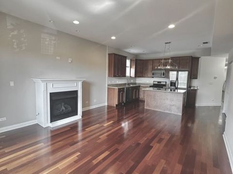 Main Photo