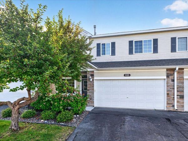 835 Willow Glen Court , Buffalo, MN 55313