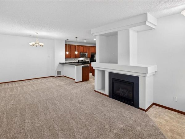 835 Willow Glen Court, Buffalo, MN 55313