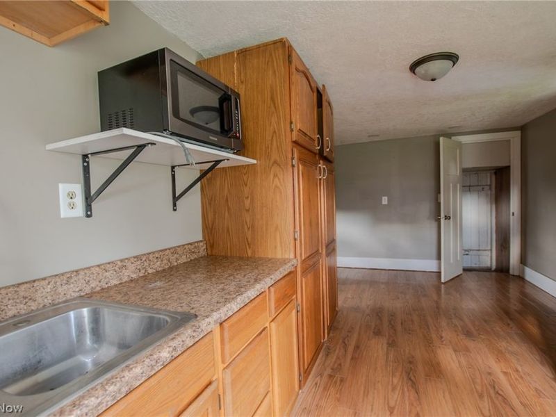 302 3rd Avenue SE, Beach City, OH 44608 Photo 17