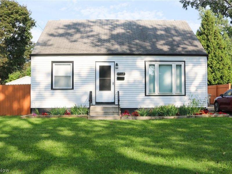4319 W 189 Street, Cleveland, OH 44135 Photo 1