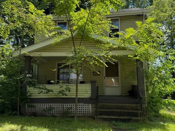 848 E Crosier Street, Akron, OH 44306