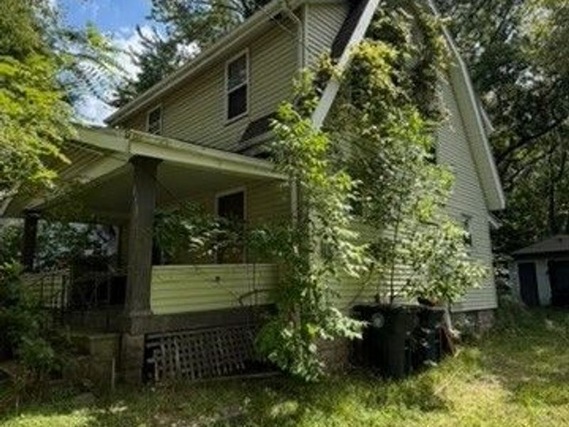 848 E Crosier Street, Akron, OH 44306 Photo 4