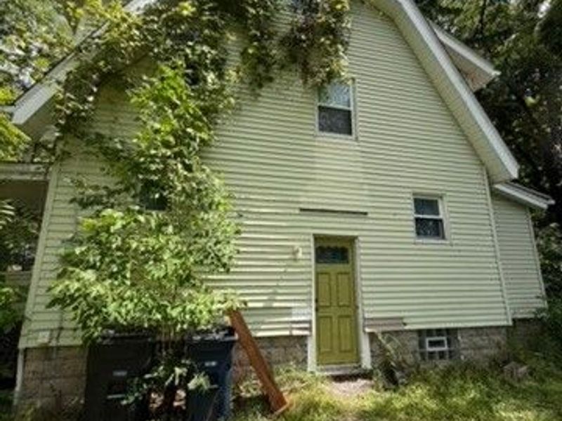 848 E Crosier Street, Akron, OH 44306 Photo 5