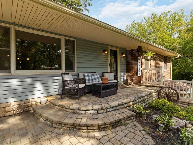 1084 Brown Road, Washington Township, OH 45177 Photo 4