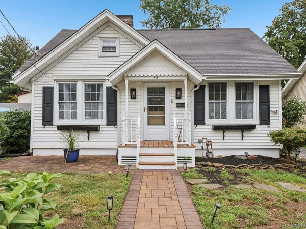 52 Prairie Avenue , Suffern, NY 10901