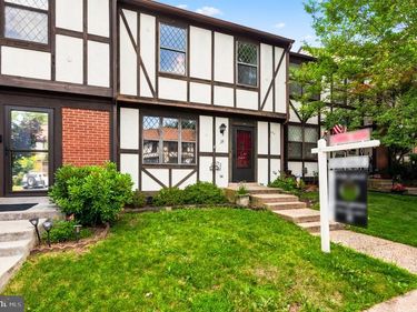 34 MILLARD COURT , STERLING, VA 20165