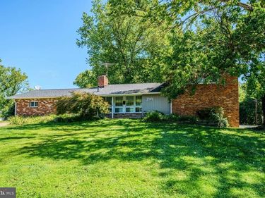 3749 CHAIN BRIDGE ROAD, FAIRFAX, VA 22030