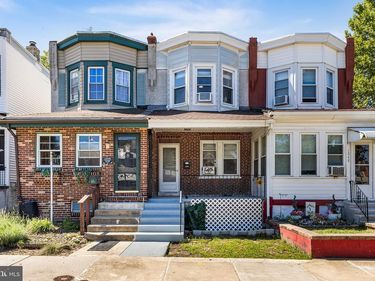 1046 YATES, MARCUS HOOK, PA 19061