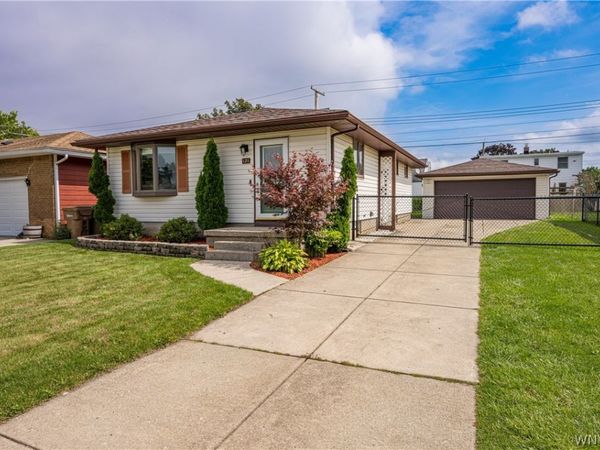 121 Saint Felix Avenue, Buffalo, NY 14227