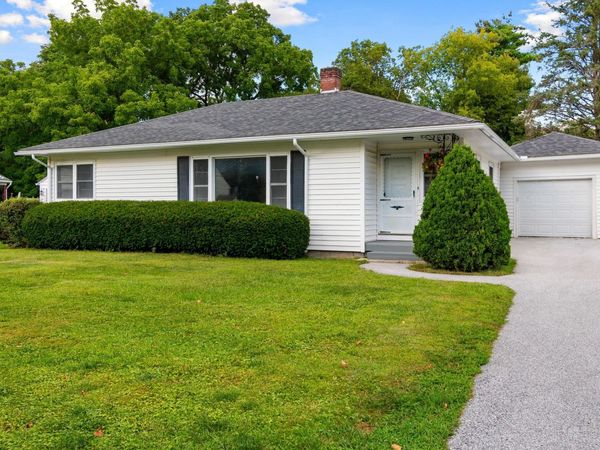 13 Driscoll Drive, St. Albans City, VT 05478