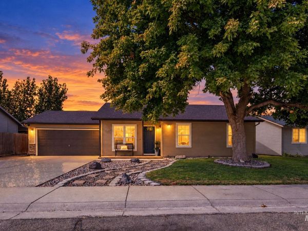 3729 S Peoria Way, Meridian, ID 83642