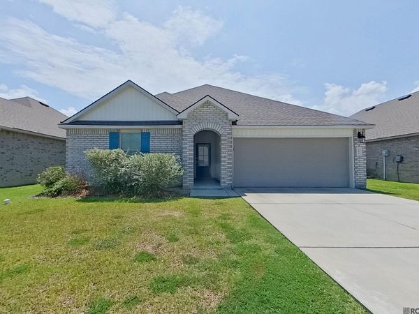 104 Orthello Court, Lafayette, LA 70507