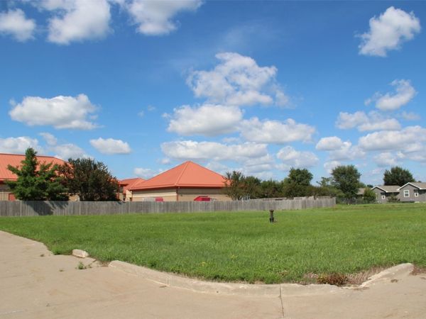 3200 Wilson Avenue SW, Cedar Rapids, IA 52404