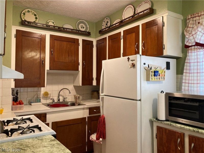 2833 Daleford Avenue NE, Canton, OH 44705 Photo 17