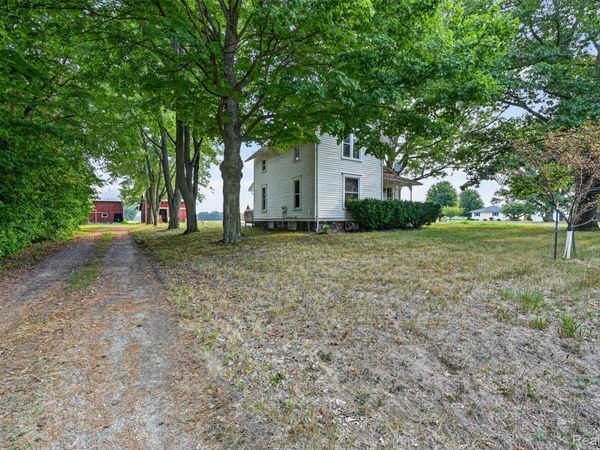 1450 Peet Road W, Maple Grove Township, Mi 48460