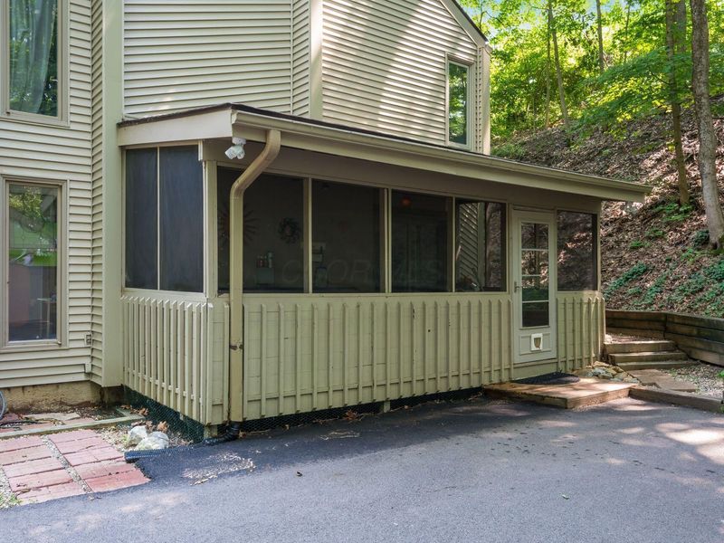 7957 Olentangy River Road, Columbus, OH 43235 Photo 68