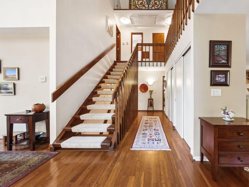 7957 Olentangy River Road, Columbus, OH 43235 Photo 7