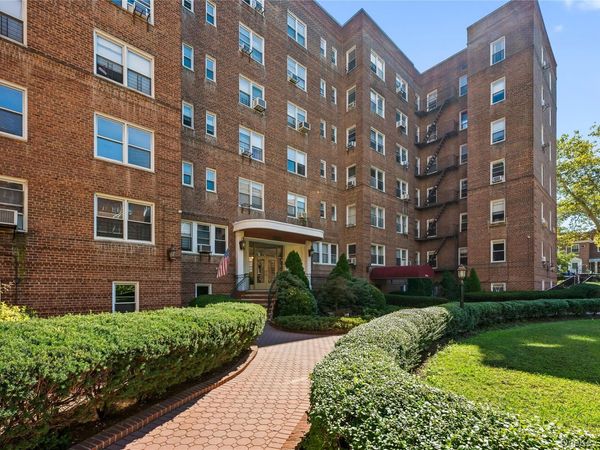 99-41 64th Ave, Unit D7, Rego Park, NY 11374