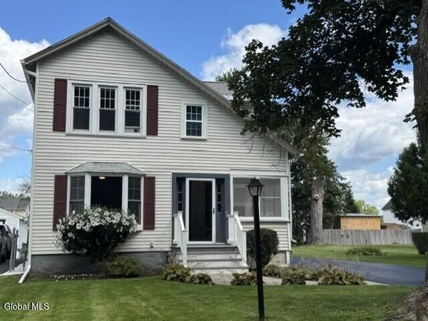 32 Sanders Avenue, Scotia, NY 12302