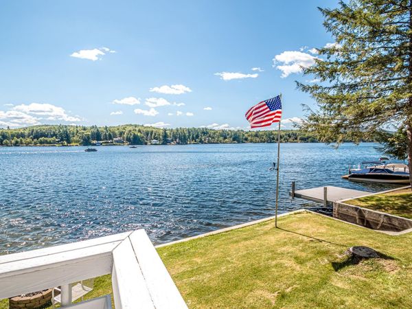 60 N Roberts Cove Road, Wakefield, NH 03872