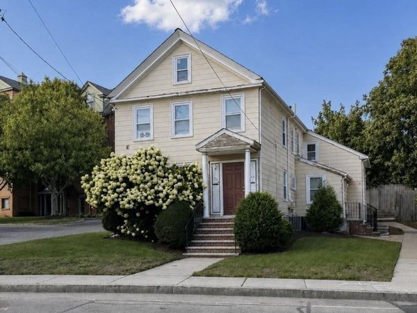 57 Pleasant St., Unit B, Watertown, MA 02472