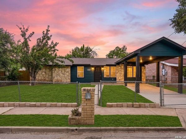 1534 Betty St, San Antonio, TX 78224