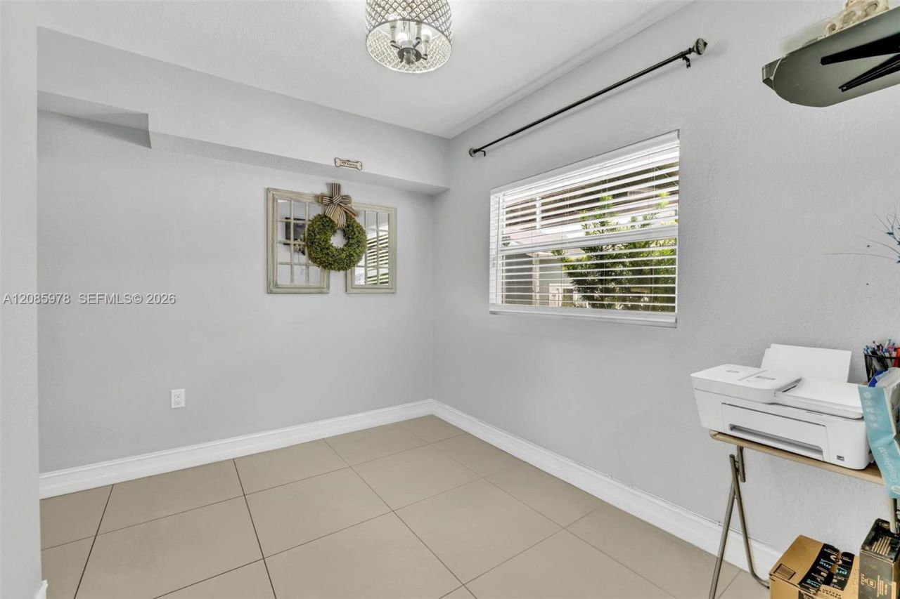 10140 NW 26th Ave, Miami, FL 33147 Photo