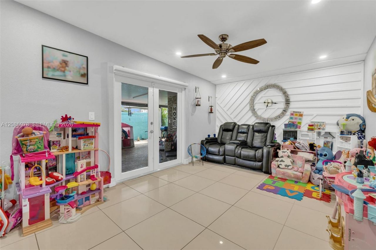 10140 NW 26th Ave, Miami, FL 33147 Photo