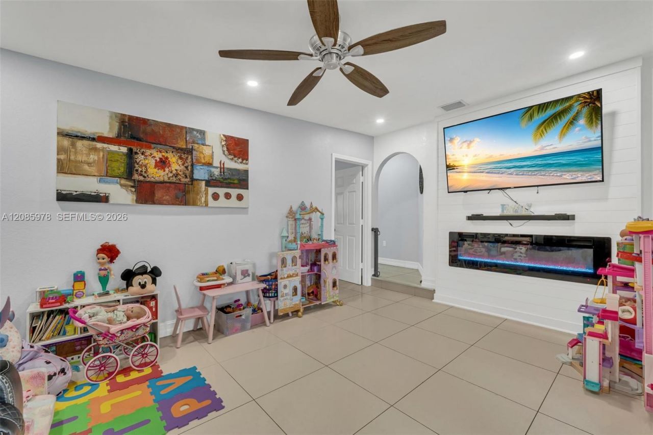 10140 NW 26th Ave, Miami, FL 33147 Photo