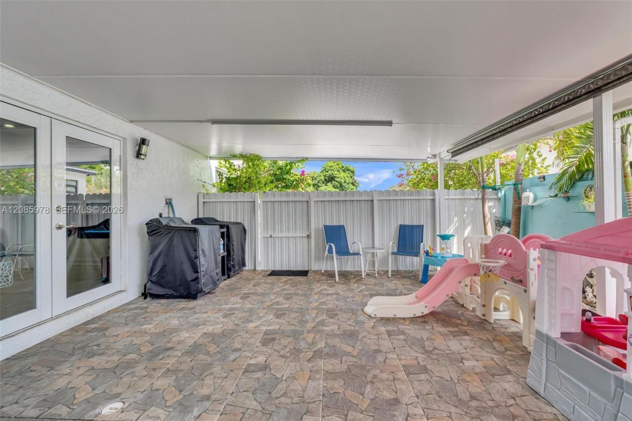 10140 NW 26th Ave, Miami, FL 33147 Photo