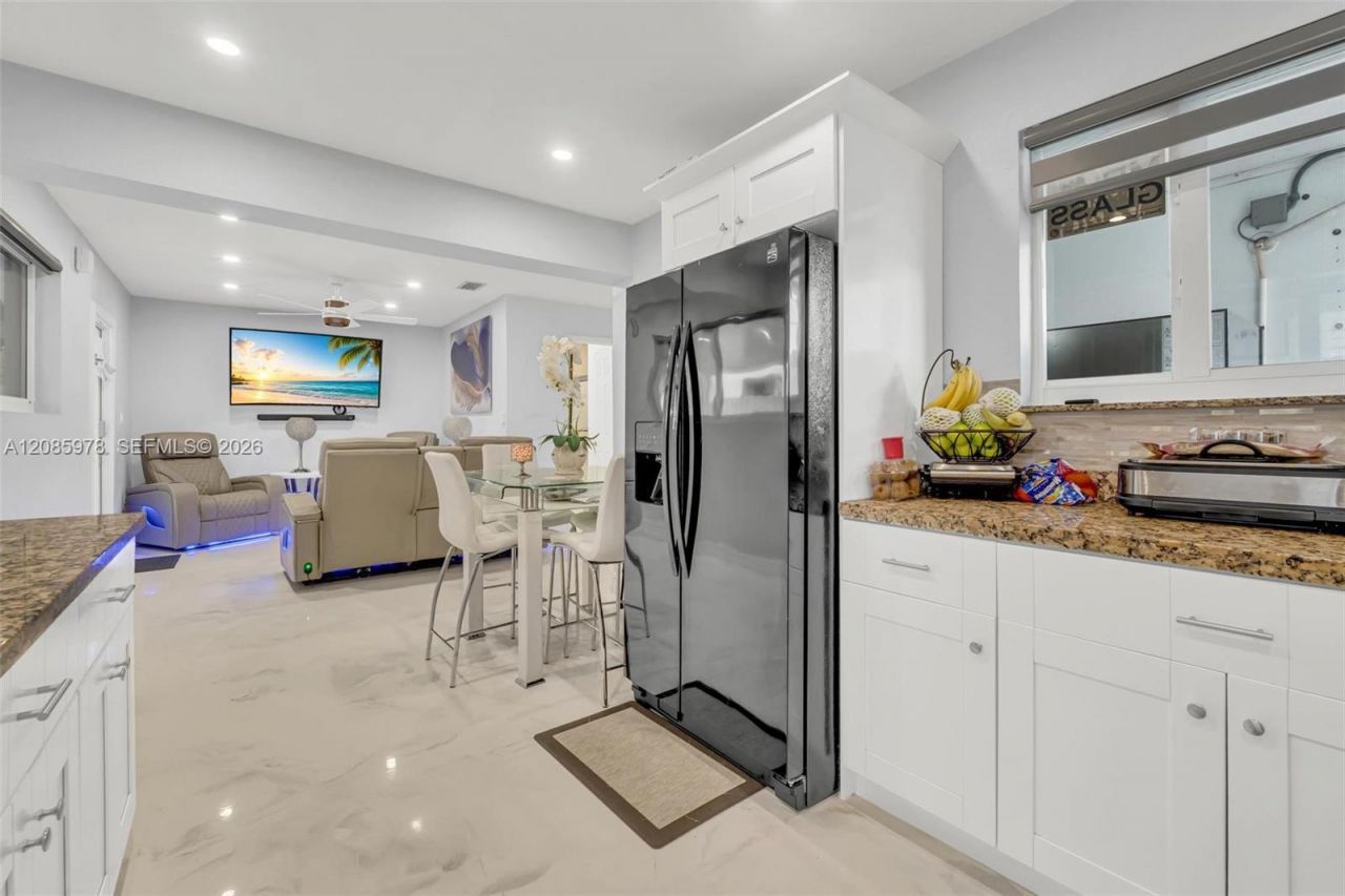 10140 NW 26th Ave, Miami, FL 33147 Photo