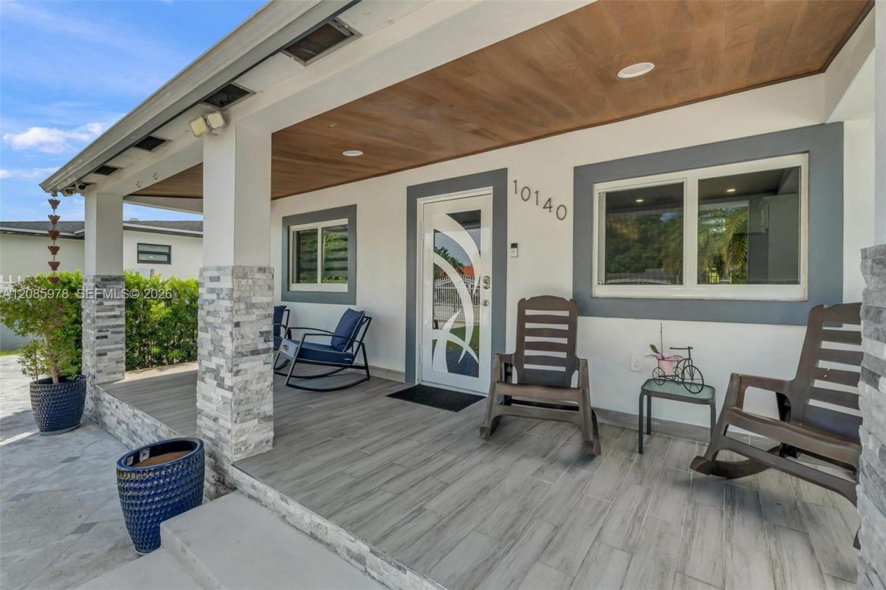 10140 NW 26th Ave, Miami, FL 33147 Photo