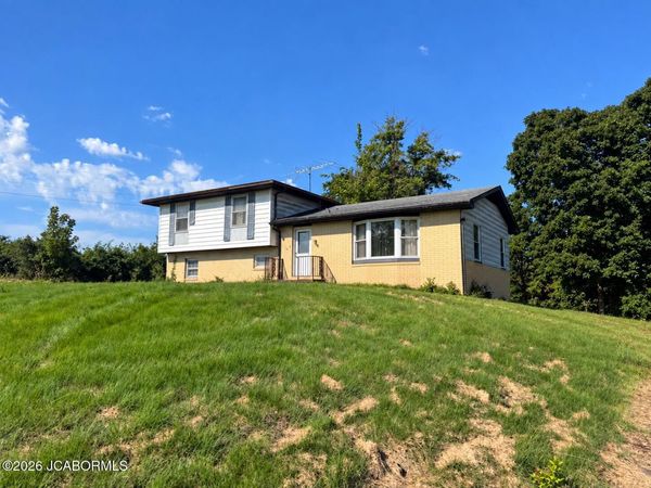 38284 STATE HIGHWAY T , Russellville, MO 65074
