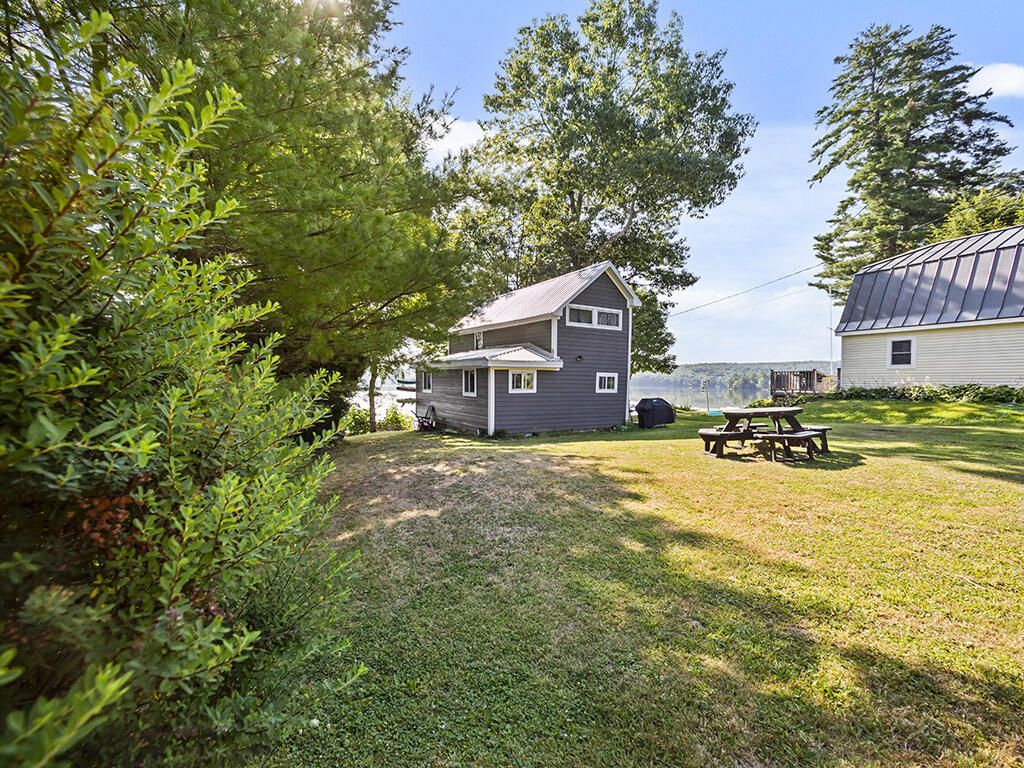 110 Arnold Road, Vassalboro, ME 04989 Main Photo