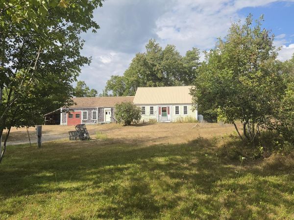 29 Wallston , Saint George, ME 04860