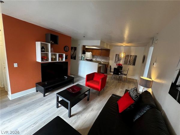 4200 S Valley View Boulevard , Unit 2010, Las Vegas, NV 89103