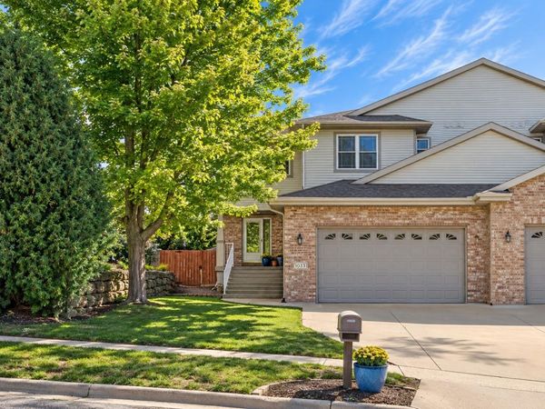 1033 Vista Ridge Drive, Mount Horeb, WI 53572