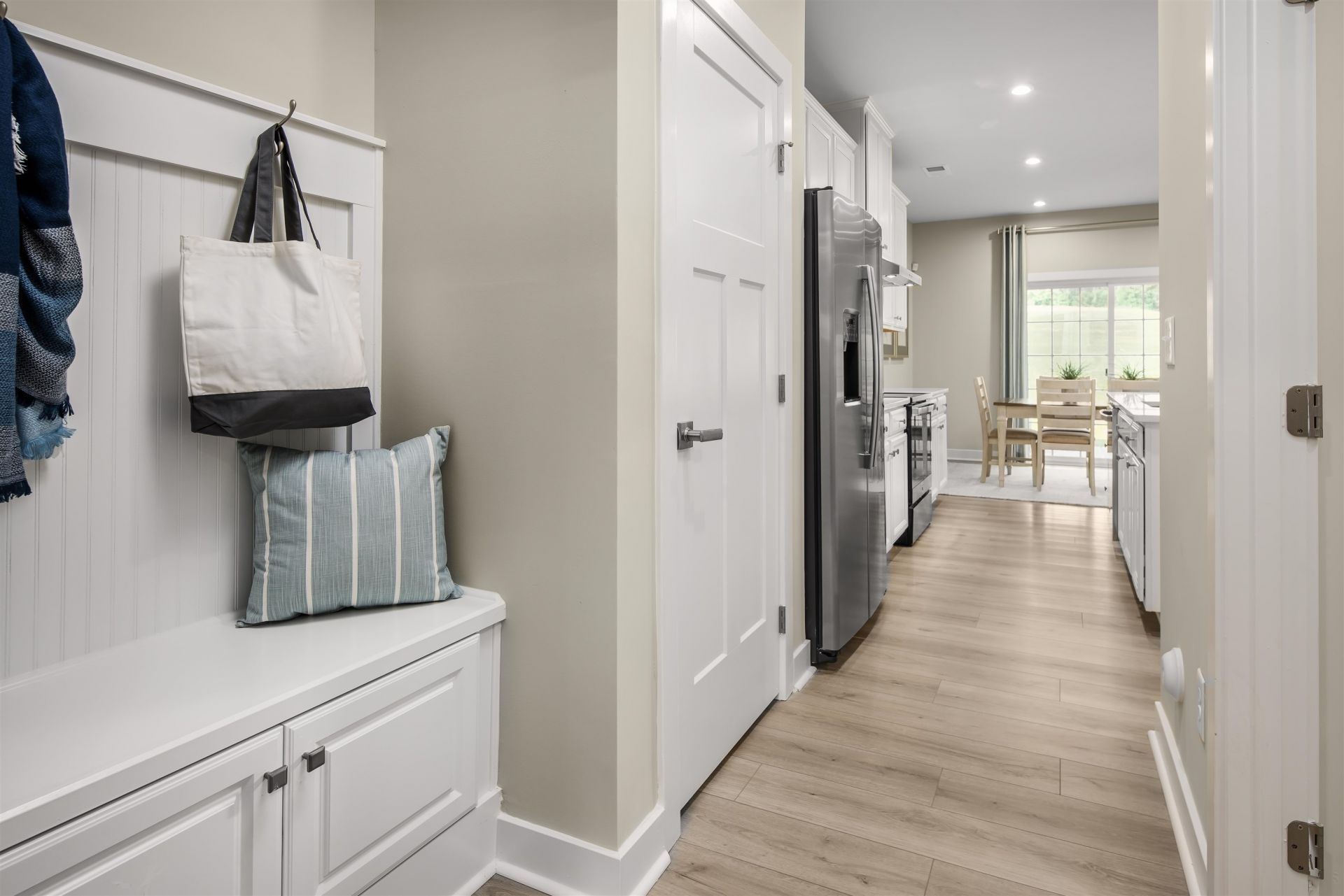 185 Copper Pointe Loop Photo 6