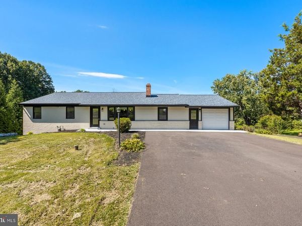 13132 MANOR DRIVE, MT AIRY, MD 21771