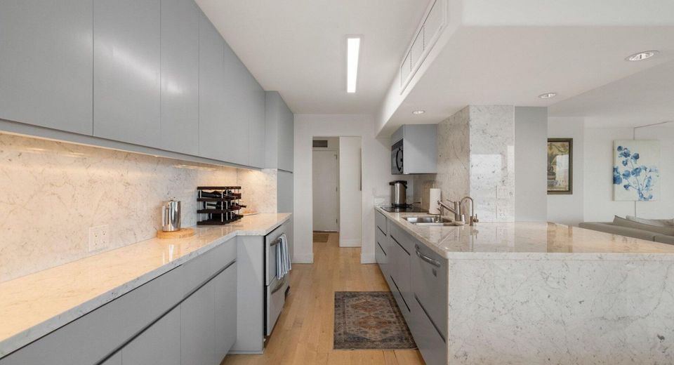 100 N Arlington Avenue, Unit 14E, Reno, NV 89501 Photo